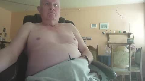 29famila online show from 19, 10, 2025