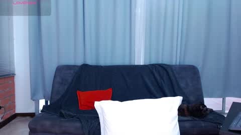 Snapshot of 2acidgirls chatting on 24, 10, 2025 2 ACIDGIRLS online show from 24, 10, 2025