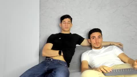 Snapshot of 2alexoconor chatting on 28, 12, 2024 2alexoconor online show from 28, 12, 2024