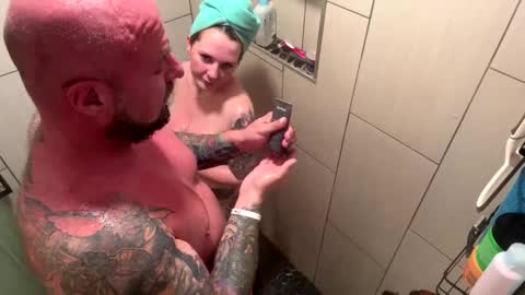 Zak and Raegan online show from 9, 10, 2025