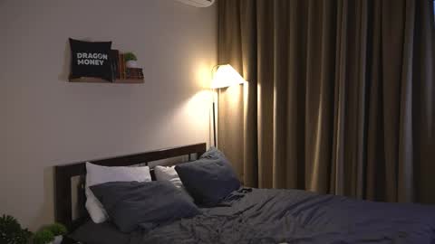 Elley  online show from 5, 2, 2026