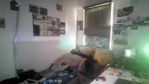 Snapshot of 2l82agree chatting on 27, 9, 2025 2l82agree online show from 27, 9, 2025