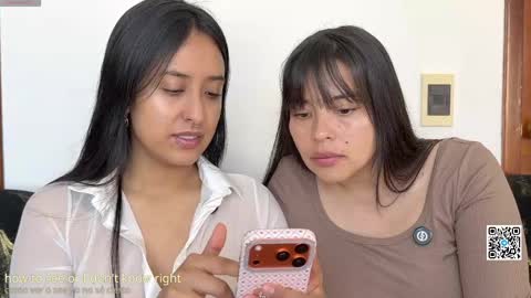 Snapshot of 2summerlove2 chatting on 26, 4, 2026 Dalilah and Tarah online show from 26, 4, 2026