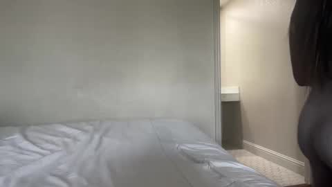 Snapshot of 304divinekarma chatting on 14, 11, 2025 GamerBaddieLux online show from 14, 11, 2025