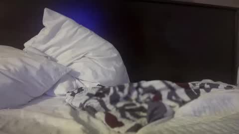 GamerBaddieLux online show from 1, 12, 2025