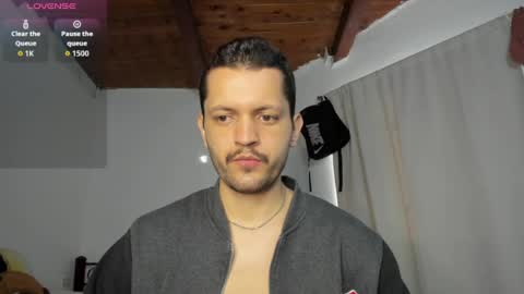 Alex THE BIG SNAKE DUDE online show from 28, 7, 2026