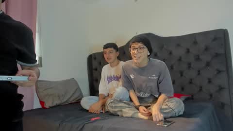 Snapshot of 3guy3 chatting on 18, 11, 2025 Guy 1 Guy 2 Guy 3. online show from 18, 11, 2025