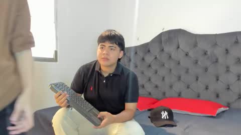 Snapshot of 3guy3 chatting on 26, 11, 2025 Guy 1 Guy 2 Guy 3. online show from 26, 11, 2025