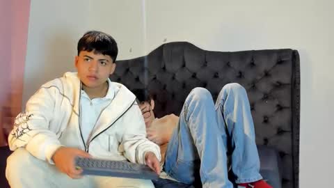 Snapshot of 3guy3 chatting on 29, 11, 2025 Guy 1 Guy 2 Guy 3. online show from 29, 11, 2025