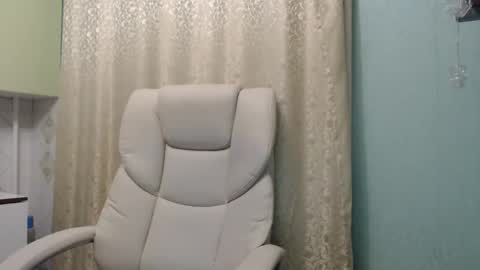 3sweetcandy3 online show from 17, 11, 2025