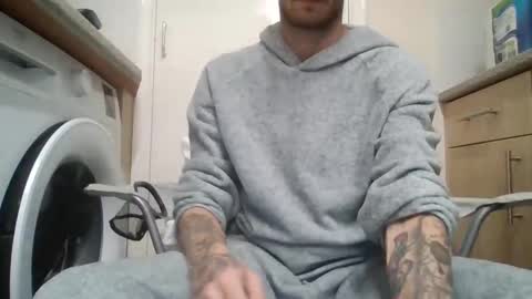 420feetloverr420 online show from 25, 9, 2025