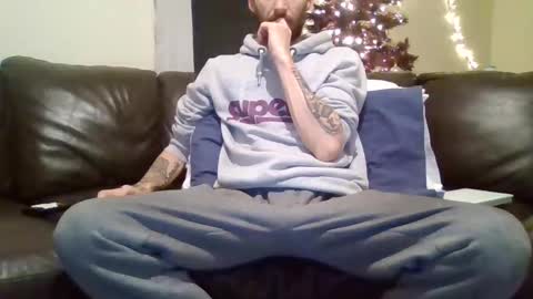 420feetloverr420 online show from 19, 11, 2025