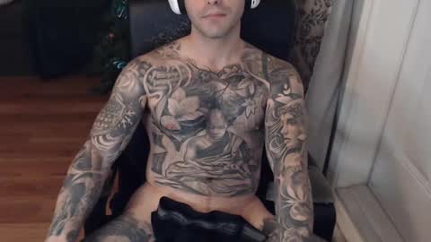 Snapshot of 420randomguy chatting on 27, 12, 2024 Anomander Rake online show from 27, 12, 2024