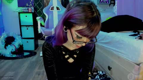 Mo online show from 5, 12, 2025