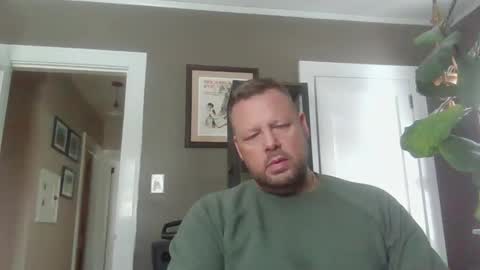 Snapshot of 612guy chatting on 12, 1, 2025 612guy online show from 12, 1, 2025