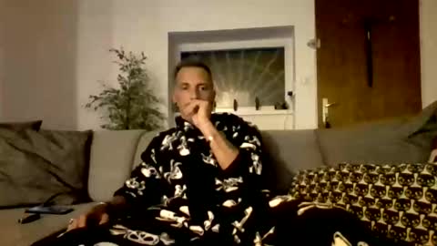 Num online show from 23, 11, 2025