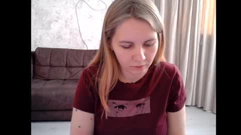 Snapshot of 69riley_reid69 chatting on 29, 10, 2025 69Riley Reid69 online show from 29, 10, 2025