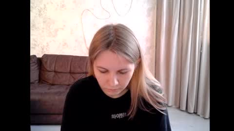 Snapshot of 69riley_reid69 chatting on 1, 11, 2025 69Riley Reid69 online show from 1, 11, 2025