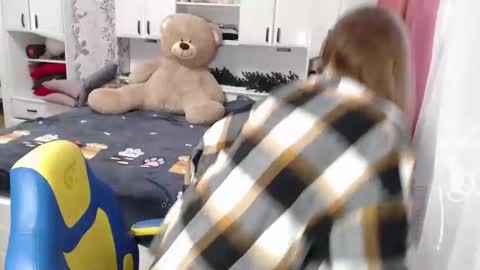 69sexysecret691984 online show from 7, 2, 2026