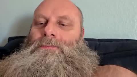 Snapshot of 69singledad79 chatting on 4, 10, 2025 69singledad79 online show from 4, 10, 2025