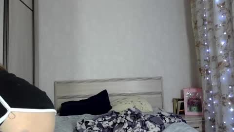 Adriana online show from 3, 2, 2025