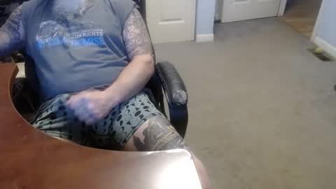 Snapshot of 70paborn chatting on 4, 10, 2025 MASTIFF online show from 4, 10, 2025