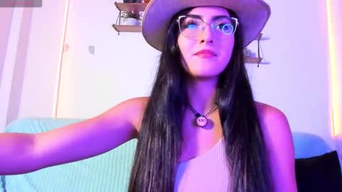 Snapshot of 77neferkitty77 chatting on 9, 10, 2025 online show from 9, 10, 2025