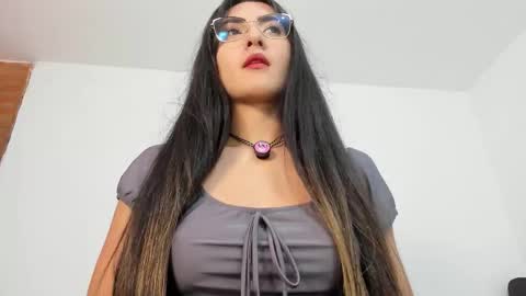 Snapshot of 77neferkitty77 chatting on 3, 12, 2025 online show from 3, 12, 2025