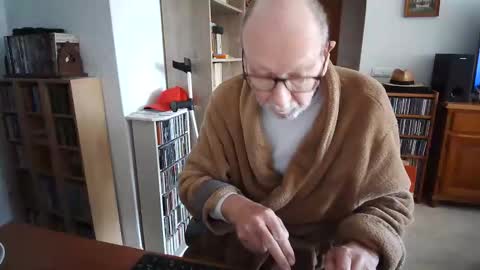  Papi  online show from 8, 2, 2026