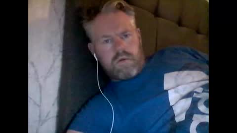 81jonnyx online show from 31, 12, 2024