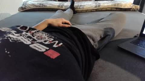 87johnny online show from 25, 12, 2024