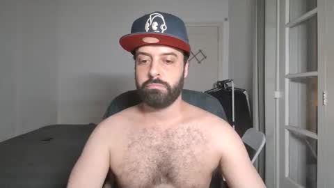 Snapshot of 88chased chatting on 16, 12, 2025 88chased online show from 16, 12, 2025