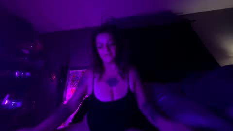 That girl online show from 1, 11, 2025