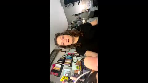 Snapshot of 88heygirlhey88 chatting on 6, 1, 2026 That girl online show from 6, 1, 2026