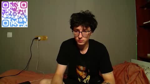 Snapshot of 8_goat chatting on 26, 10, 2025 Phillip online show from 26, 10, 2025