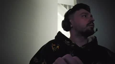8inchdude93 online show from 18, 7, 2026