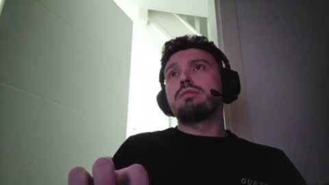 8inchdude93 online show from 23, 7, 2026