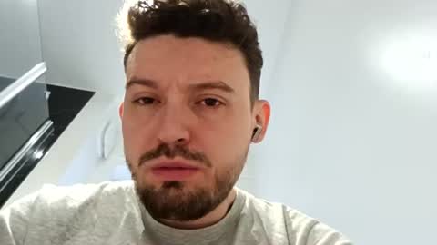 8inchdude93 online show from 6, 8, 2026