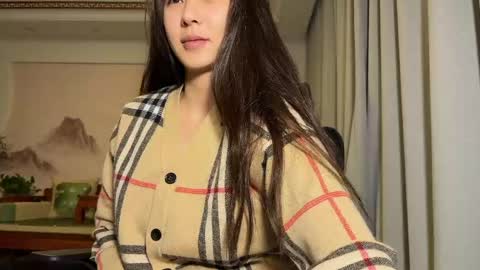 Snapshot of 9567gigi chatting on 4, 5, 2026 lily online show from 4, 5, 2026