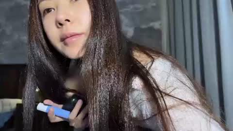 lily online show from 12, 6, 2026