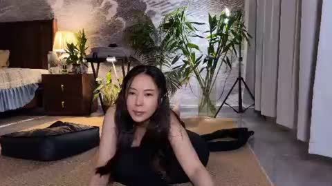 lily online show from 14, 6, 2026