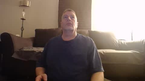 Snapshot of 989guy chatting on 16, 3, 2026 989guy online show from 16, 3, 2026