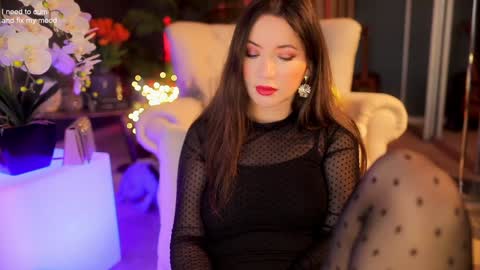 Sophia  online show from 2, 12, 2025