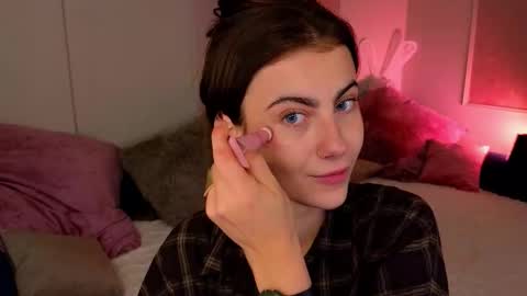 Willow online show from 27, 10, 2025