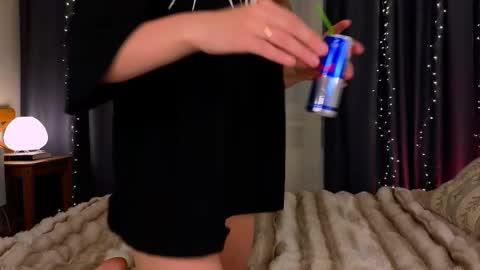 Willow online show from 4, 2, 2026