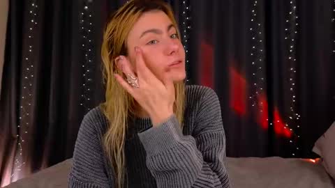 Willow online show from 12, 4, 2026