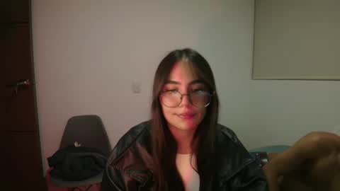 Snapshot of _abbyyyy_ chatting on 26, 4, 2026 abby 3 online show from 26, 4, 2026