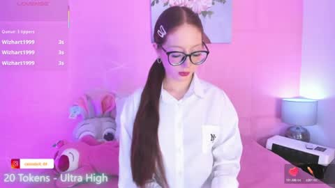 Snapshot of _abril77 chatting on 27, 6, 2026 Abril online show from 27, 6, 2026
