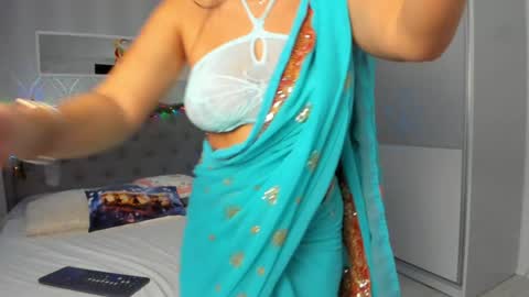 Adelle online show from 14, 12, 2024