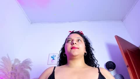 _aithanaa_ online show from 12, 10, 2025